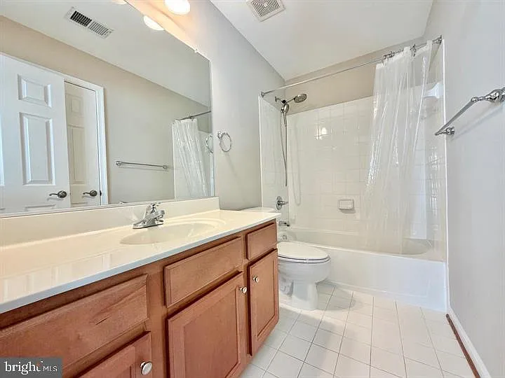 16325 Flotsam Ln — Photo 33
