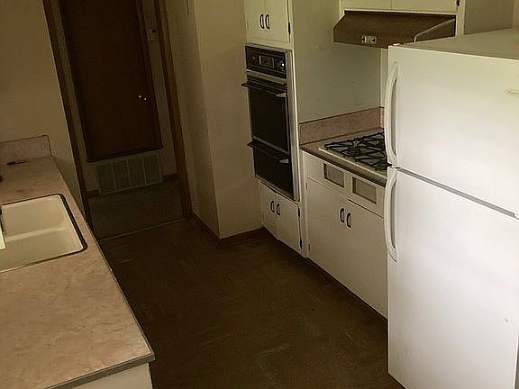 4th image of 1625 Lenox Dr