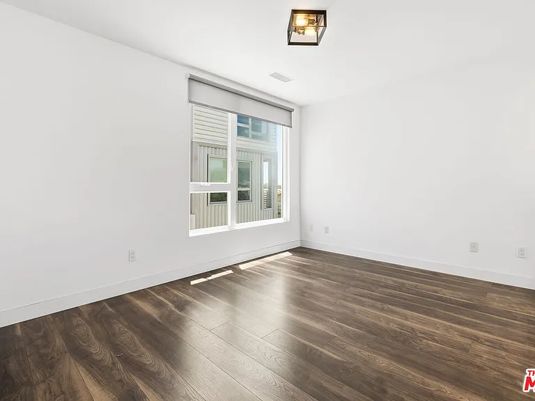 6021 W Beachwood Ln — Photo 23