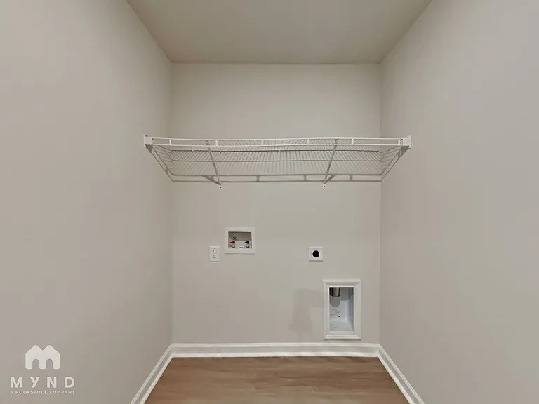 292 Barnsley Rd — Photo 19