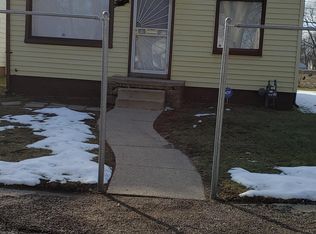 19433 Fenmore St, Detroit, MI 48235