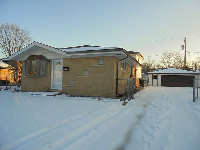 1st image of 4347 Mann St