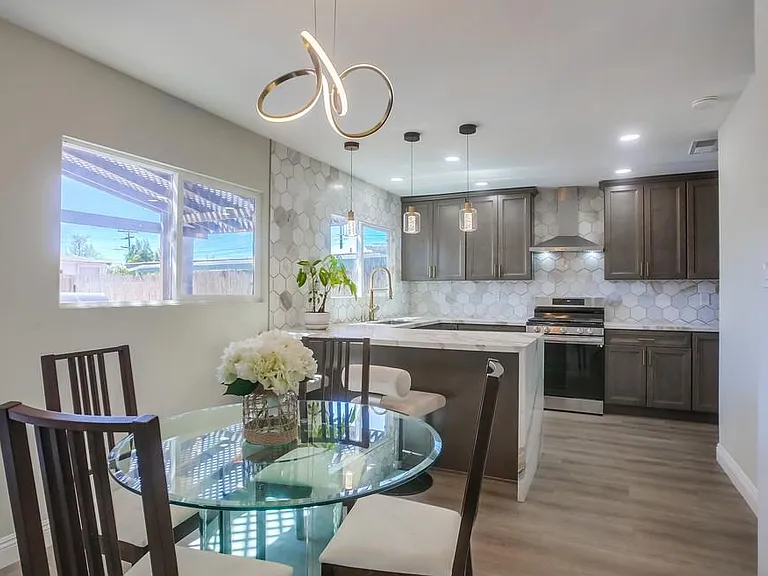 5013 Conrad Ave — Photo 4