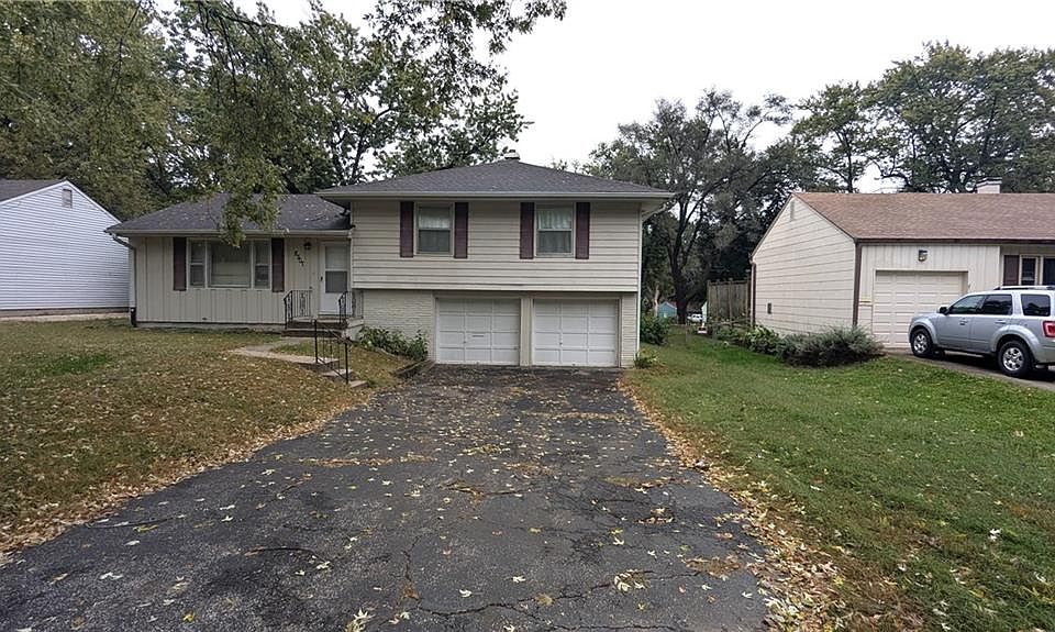 1st image of 8507 Spring Valley Rd