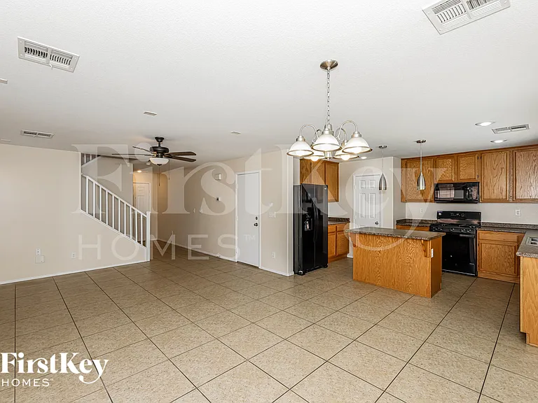 617 Brinkburn Point Ave — Photo 8