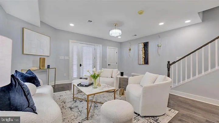 413 Ingraham St NW #1 — Photo 4
