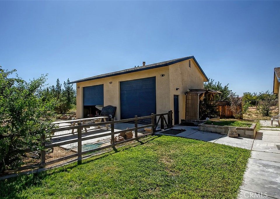 1st image of 16659 Manzanita St