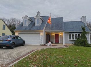 11 Palomino Pl, Tinton Falls, NJ