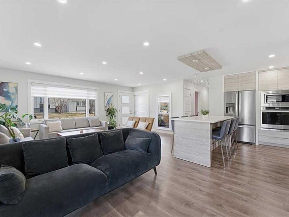 5th image of 6603 E Malvern Rd NE