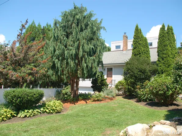 166 Old Evarts Lane, Groton, CT 06355