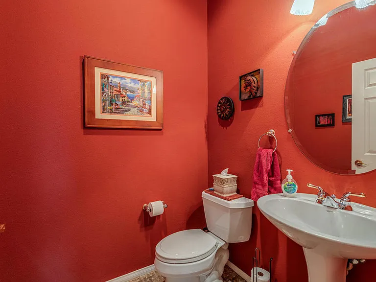 80571 Hoylake Dr — Photo 25