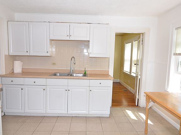3rd image of 143 Farrington St #1