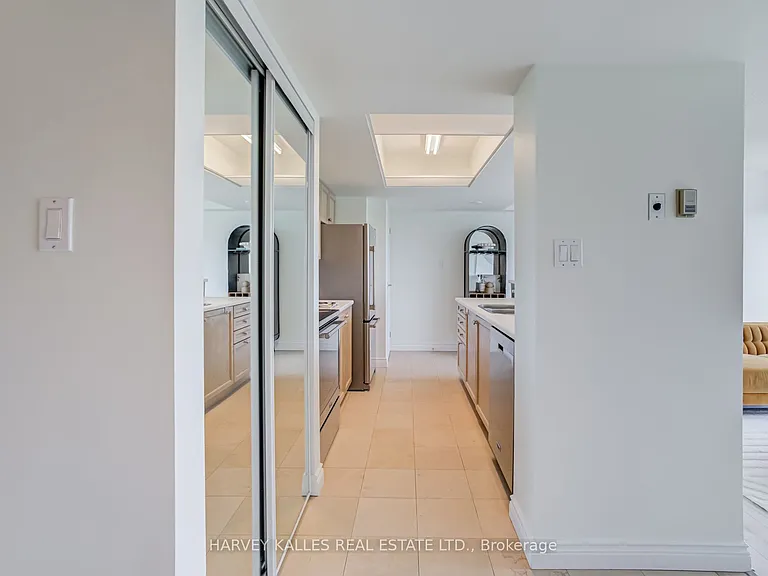 97 Lawton Blvd #601 — Photo 4