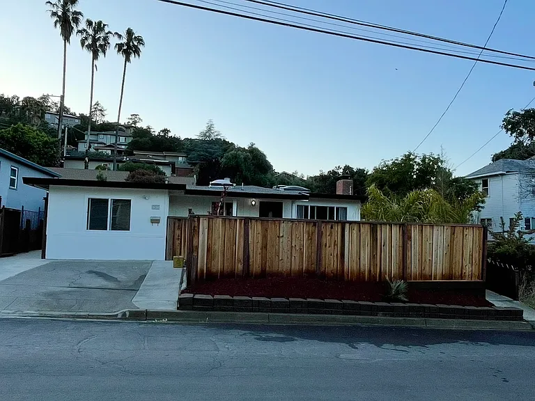 Arreba St — Photo 1
