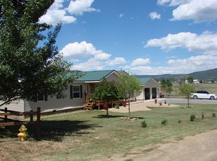 17 E Robin Ln, Raton, NM 87740