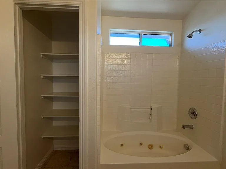 8493 Gardena Hills Ave — Photo 18