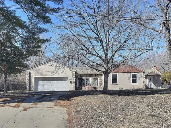 8600 Evanston Ave, Raytown, MO 64138