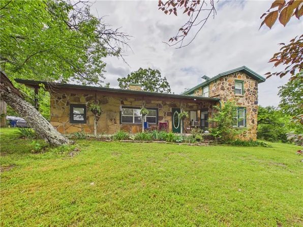 5124 Creel Rd, Harrison, AR 72601