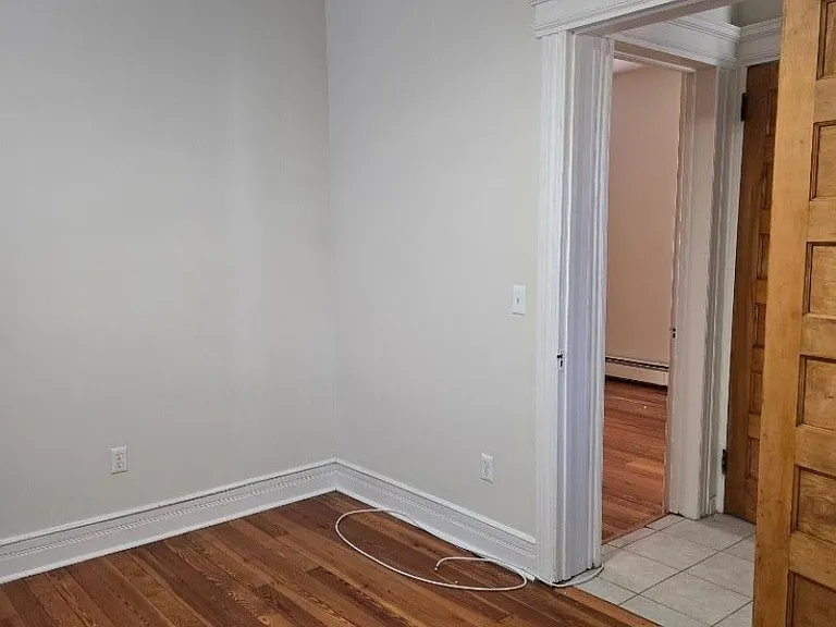 49 Barbara St — Photo 4