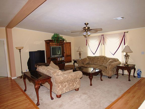 4th image of 2400 Sunrise Bay Ct