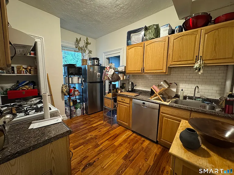 49 Edwards St #1A — Photo 2