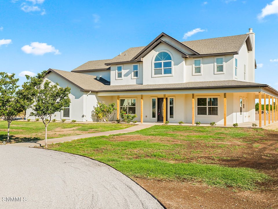 1st image of 200 Sunshine Valley Ct