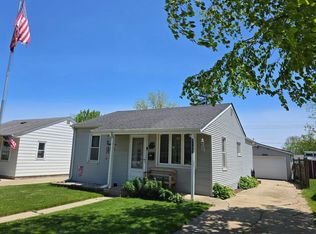 2027 Indiana St, Racine, WI 53405