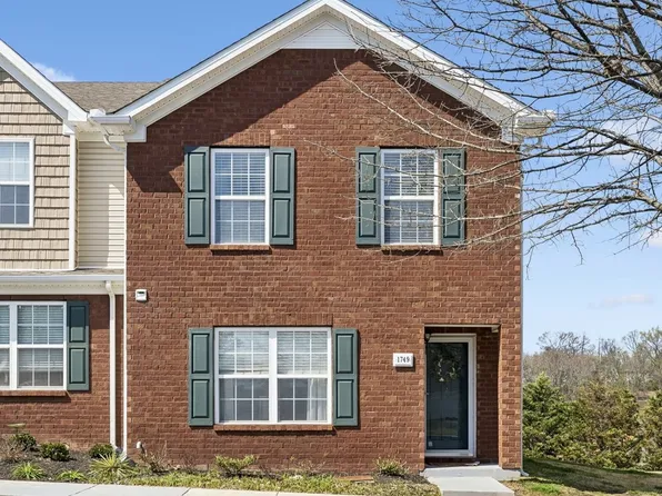 1749 Red Jacket Dr, Antioch, TN 37013