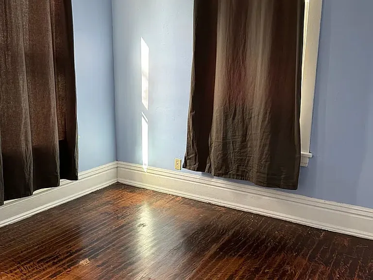 600 Grotto St N #2 — Photo 7