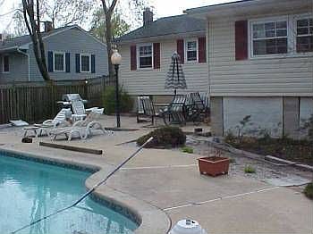 2nd image of 1293 Cape Saint Claire Rd