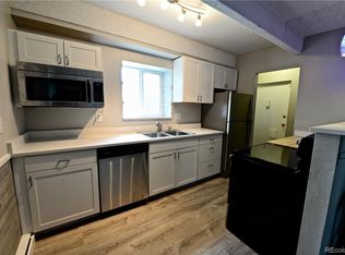 800 W Belleview Ave APT 312, Englewood, CO 80110