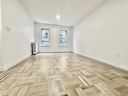 187 Pinehurst Ave #5G Photo 1