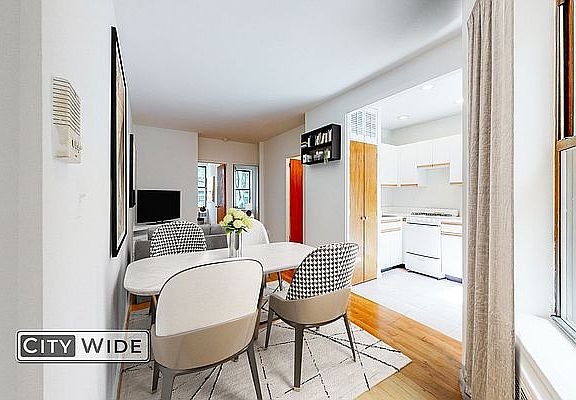 2nd image of 417 E 65th St APT 5