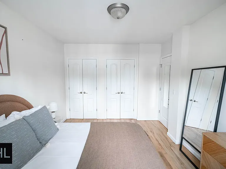 567 Warren St #503 — Photo 13