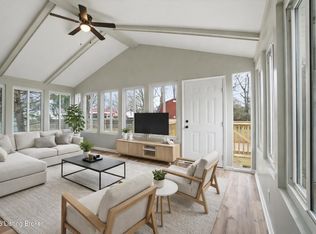 7121 Gageland Rd, Louisville, KY 40258