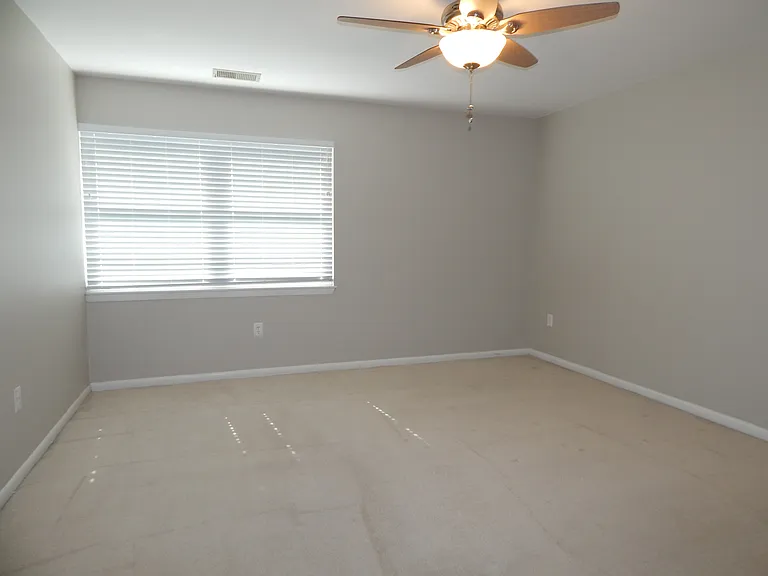 17 Juliet Ln #303 — Photo 25