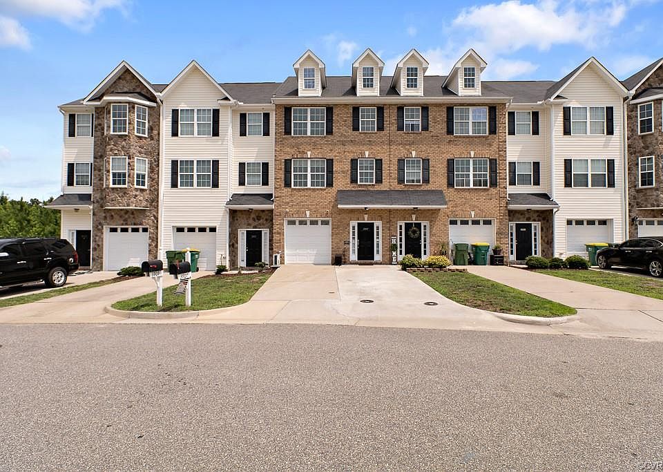 1st image of 3907 Schooner Ln #3907
