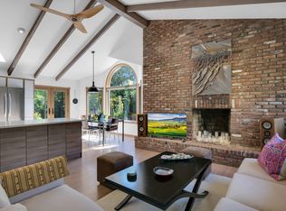 33 Gardiner Dr, Amagansett, NY 11930