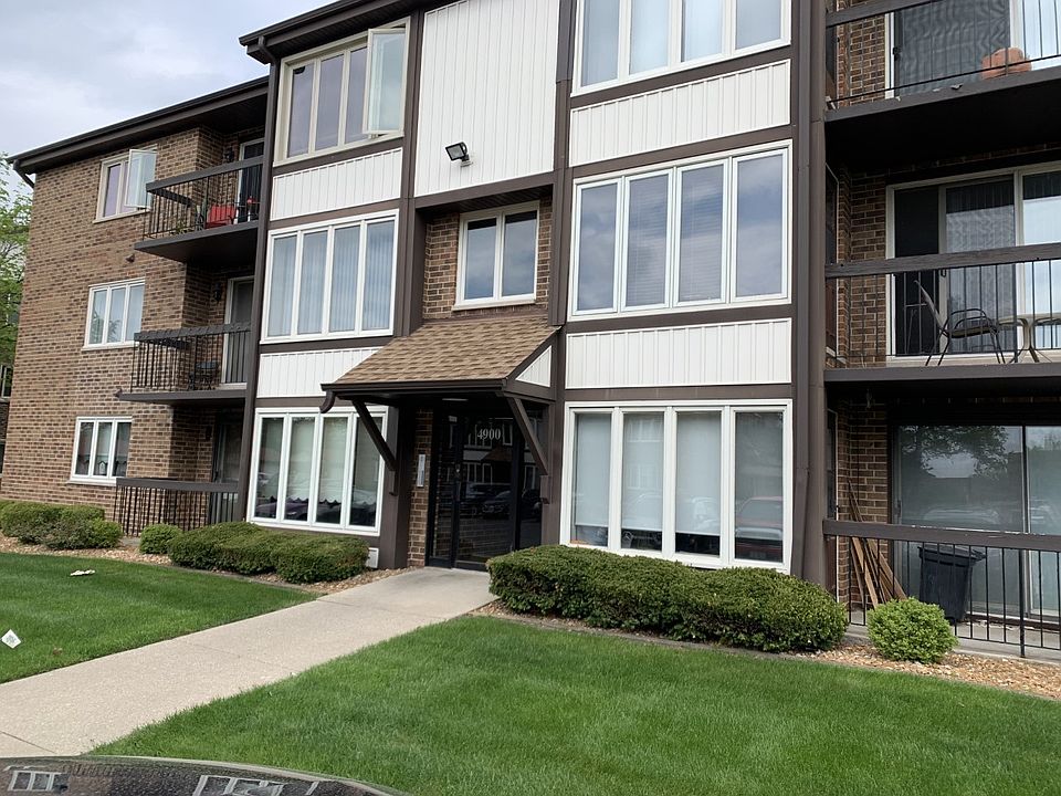 1st image of 4900 Circle Ct Unit 210