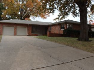 1505 De Soto St, Ponca City, OK 74604