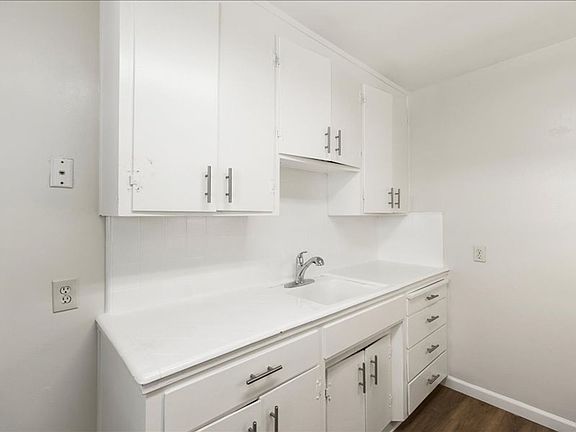 4th image of 1185 Bird Ave APT 7