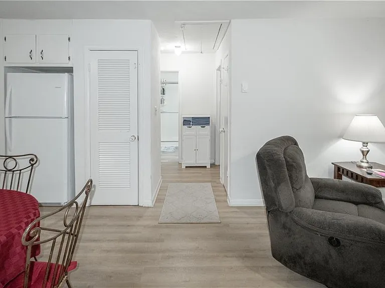 1823 Parkview Ave #B — Photo 5