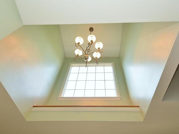 2-story entry