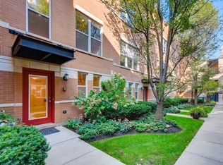 521 Chicago Ave #E, Evanston, IL 60202