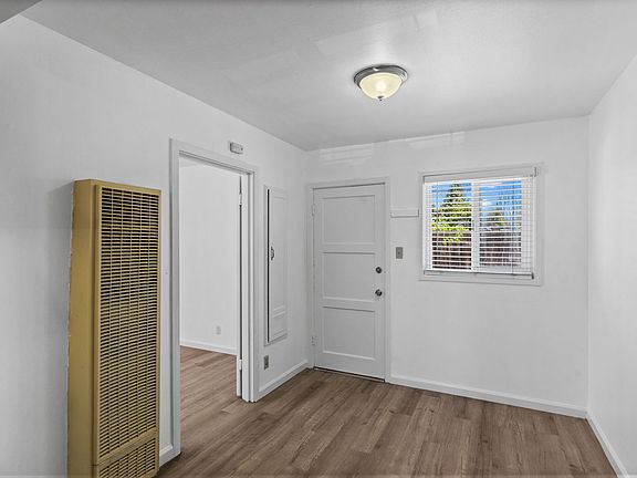 5th image of 357 Willow St #35708