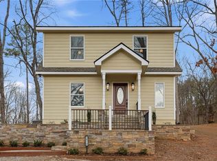 3812 James Ed Rd, Gainesville, GA 30506