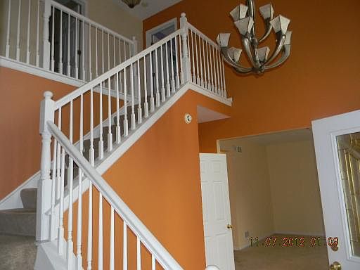 2nd image of 18429 Stonecreek Dr Unit 429