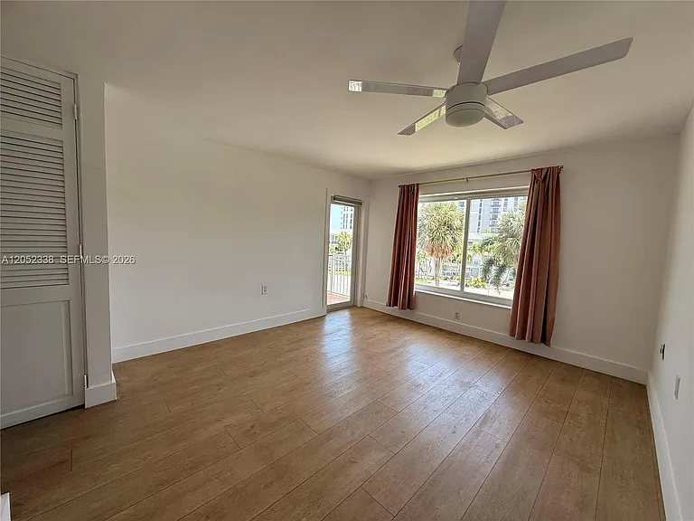 1631 NE 114th St #307 — Photo 22