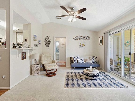 5th image of 601 E Burgess Rd APT A6