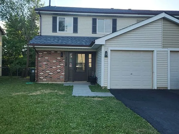 3758 Merrimac Ln W, Hanover Park, IL 60133